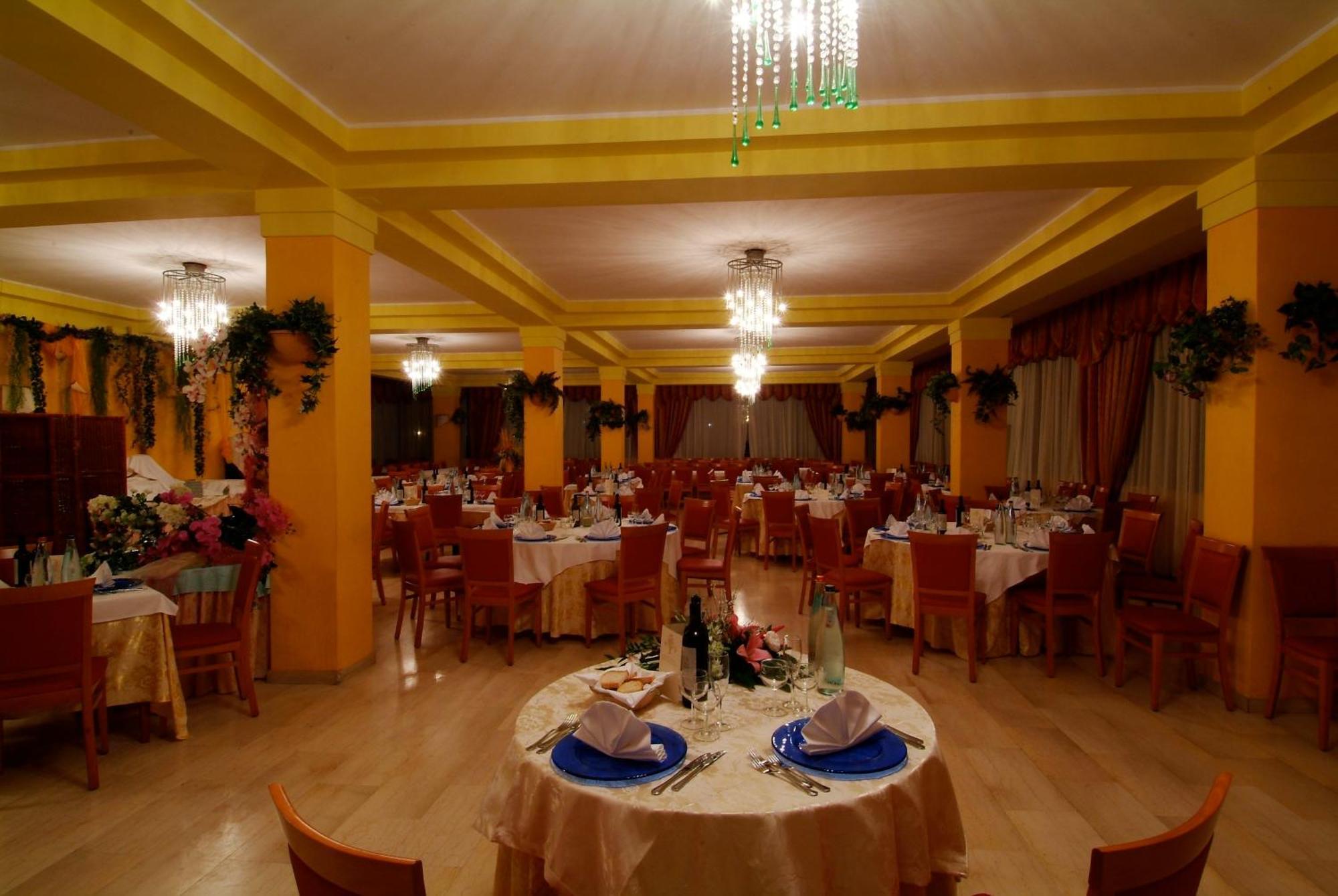 Grand Hotel Montesilvano Marina Εξωτερικό φωτογραφία