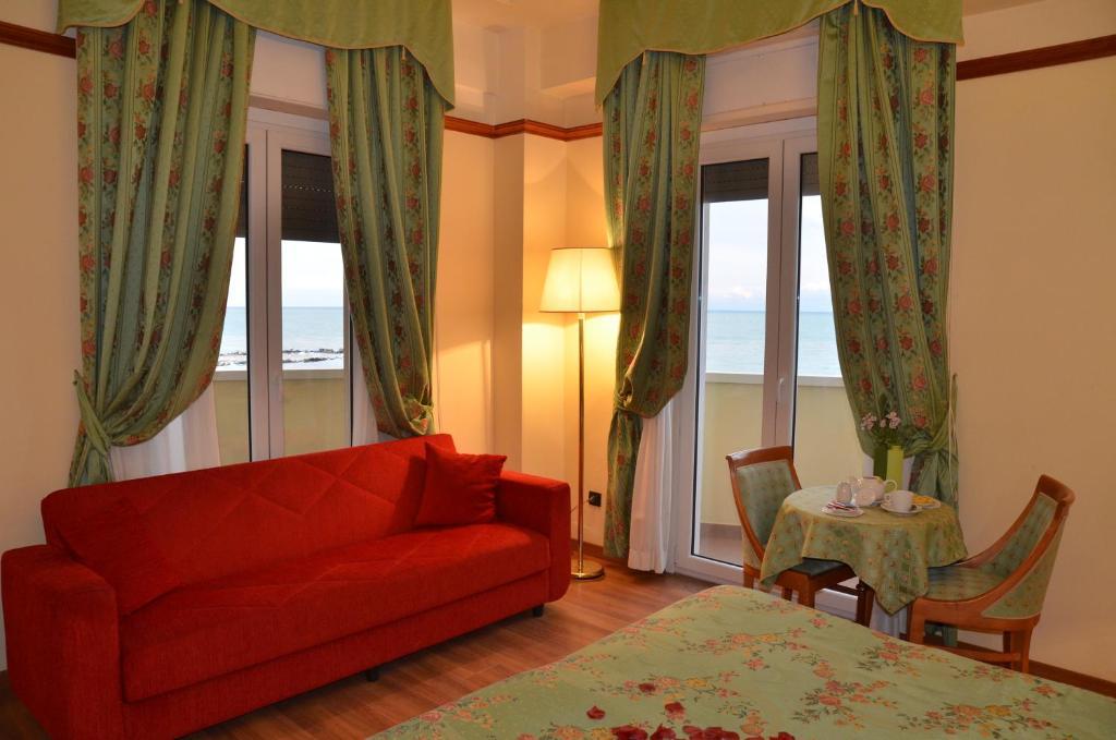 Grand Hotel Montesilvano Marina Εξωτερικό φωτογραφία