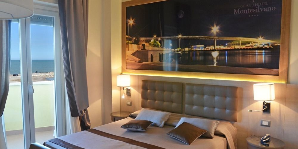 Grand Hotel Montesilvano Marina Εξωτερικό φωτογραφία