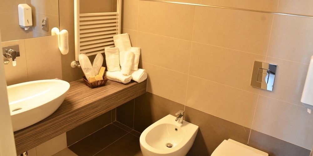 Grand Hotel Montesilvano Marina Εξωτερικό φωτογραφία