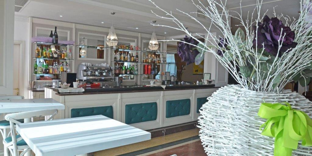 Grand Hotel Montesilvano Marina Εξωτερικό φωτογραφία