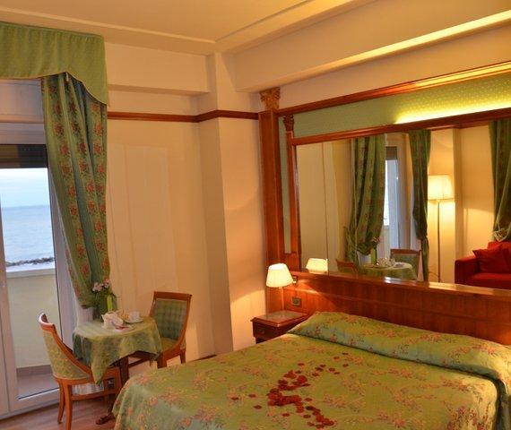 Grand Hotel Montesilvano Marina Εξωτερικό φωτογραφία